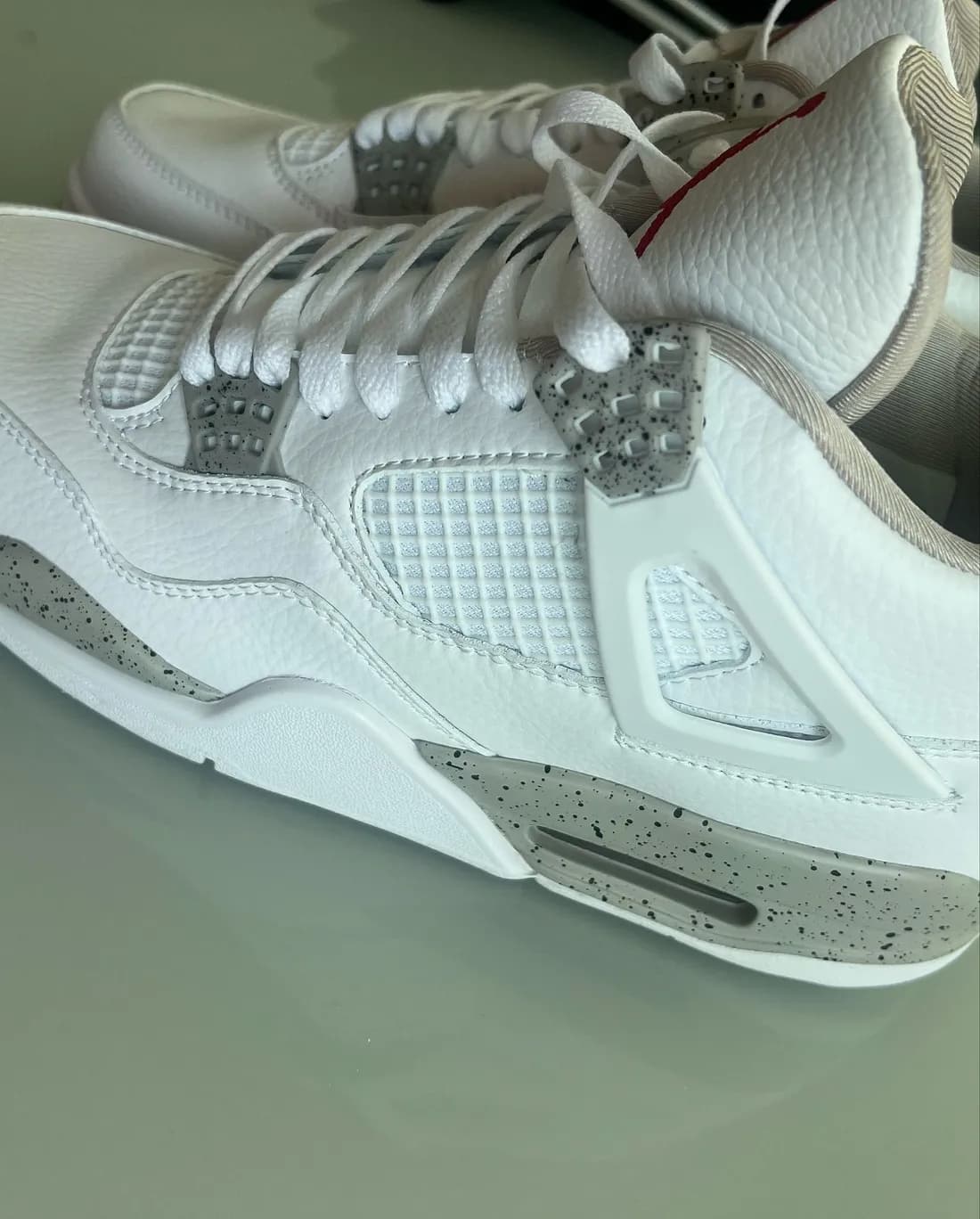 Air Jordan 4 White Oreo